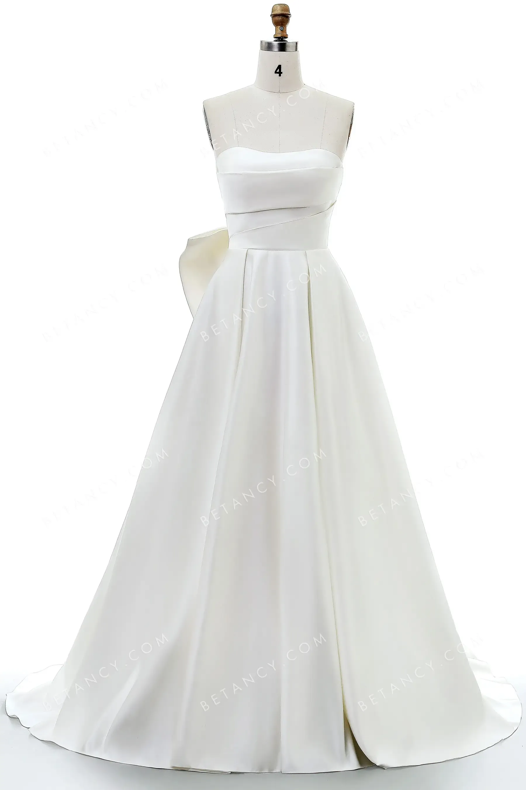 Detachable Bowknot and Pockets Simple Satin Bridal Gown