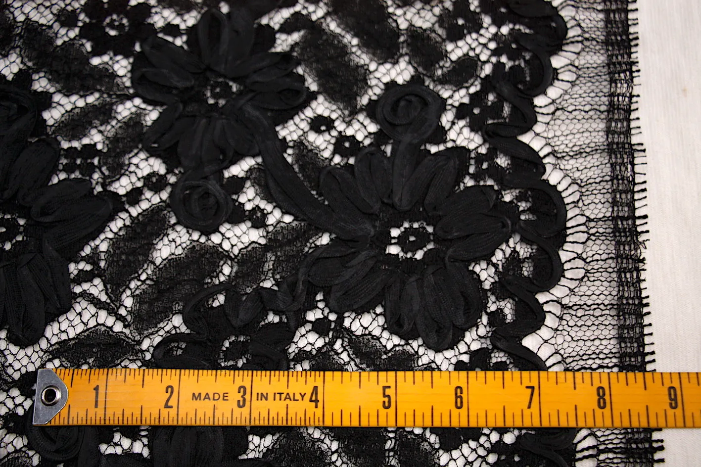 Fiora Ribbon Black Lace