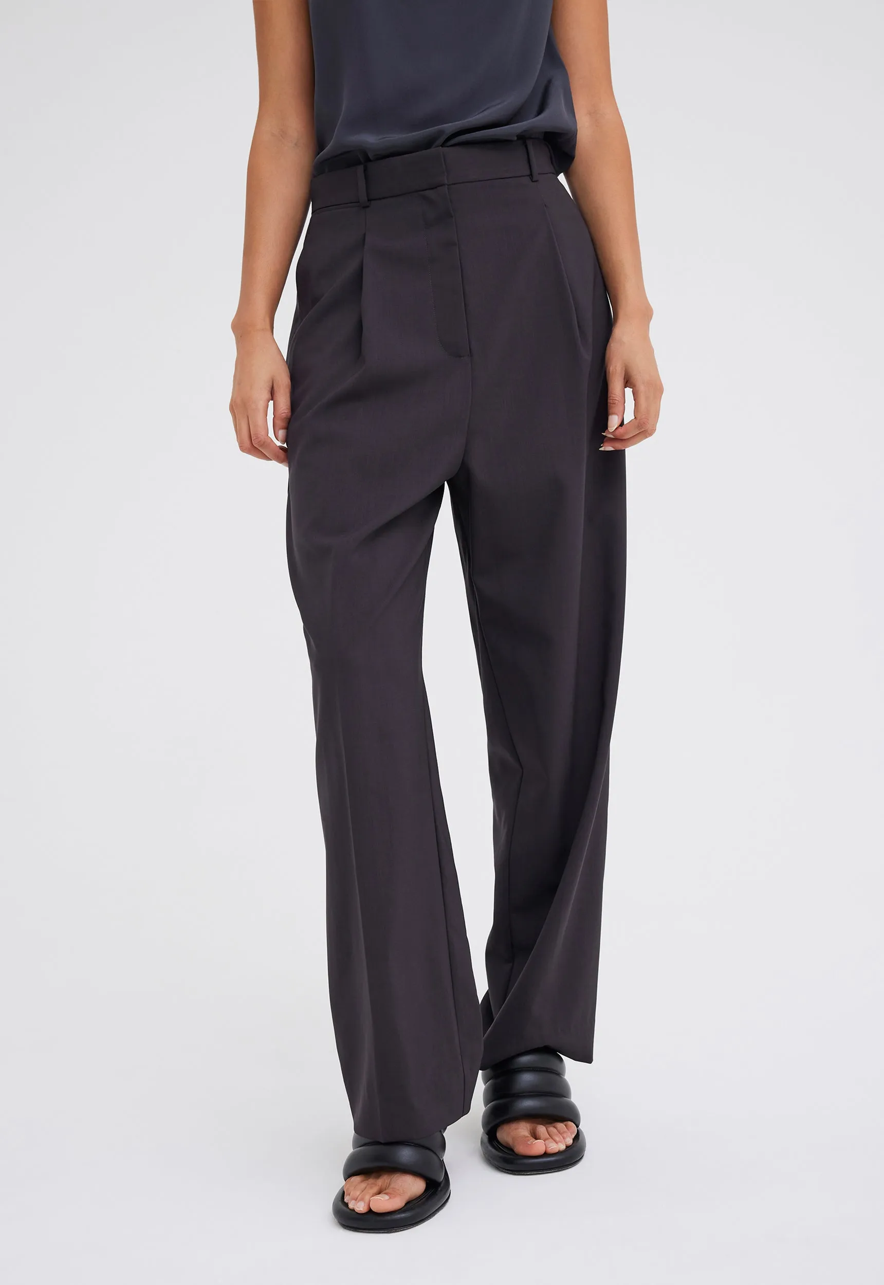 Nisha Wool Pant - Steelo Grey