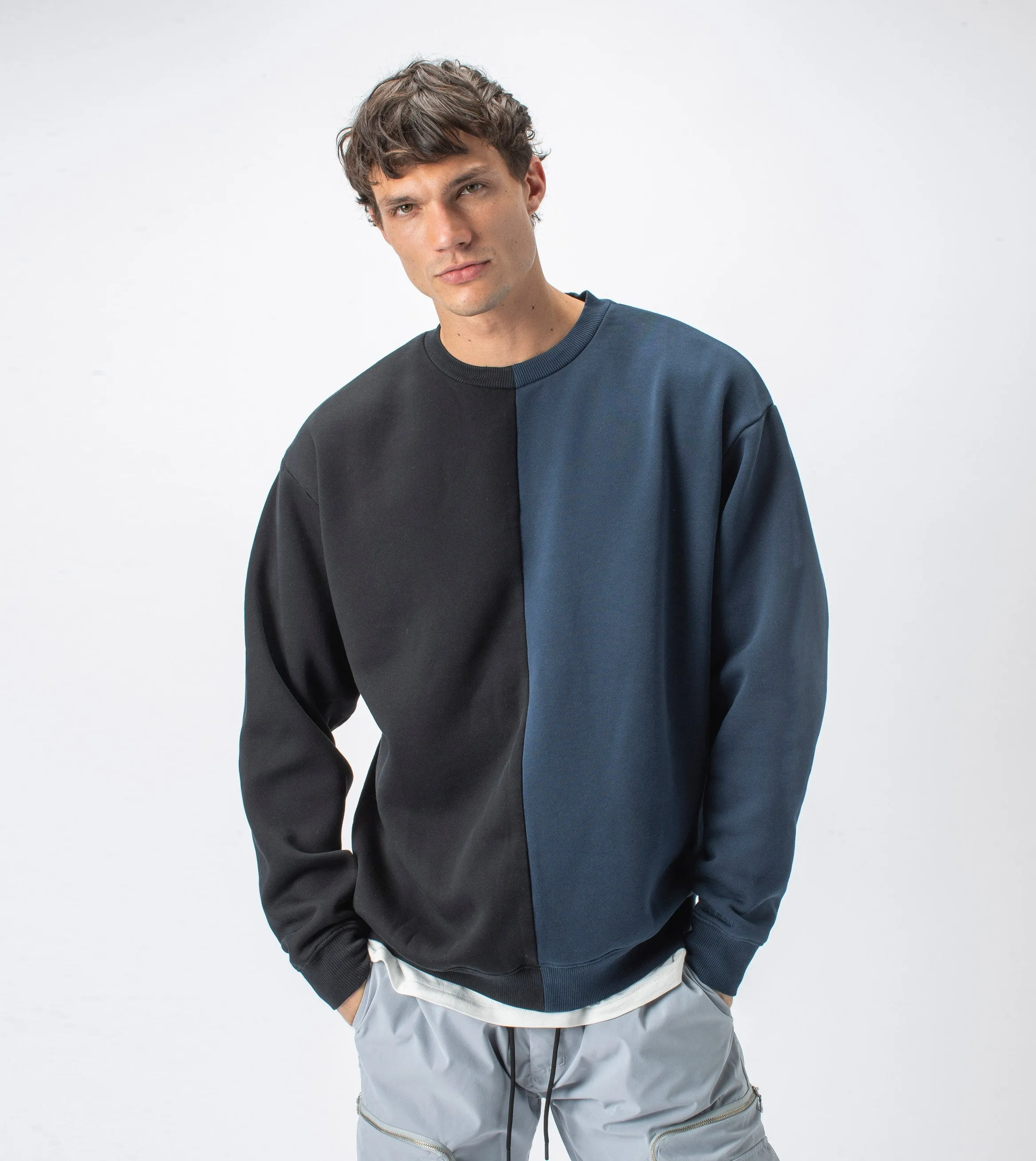 Splice Crew Sweat Smokey Black/Ink